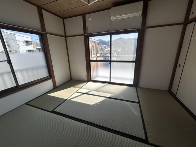 ベッドルーム