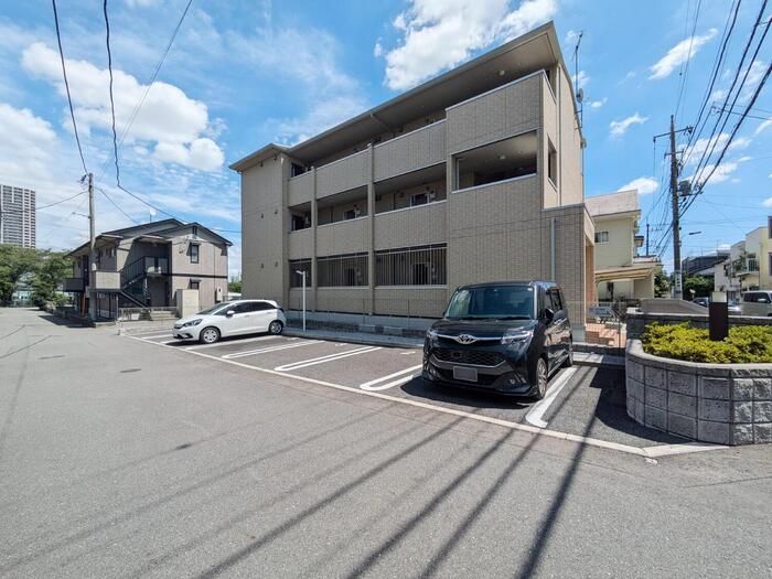 近くに施設あり