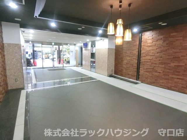 ロビー