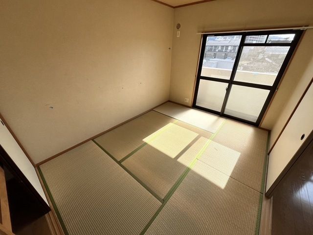 ベッドルーム