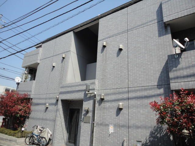 リヴェール新宿の外観画像