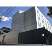 ゼルコヴァの外観画像