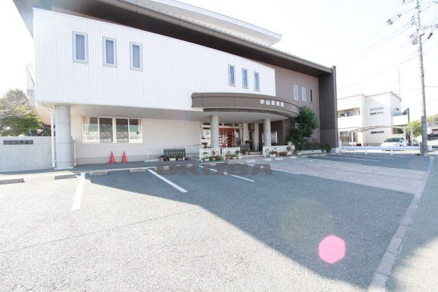 近くに施設あり