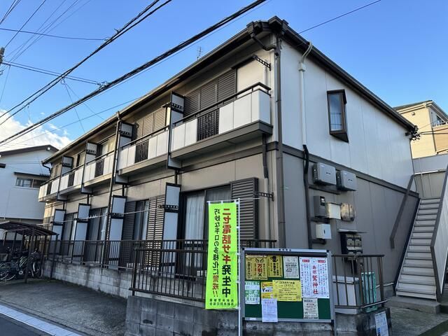 100 クラウズハイツの外観画像