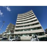 サンパレスシカマの外観画像