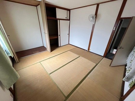 ベッドルーム