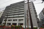 ガーラ横濱関内グランドステージの外観