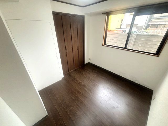 ベッドルーム