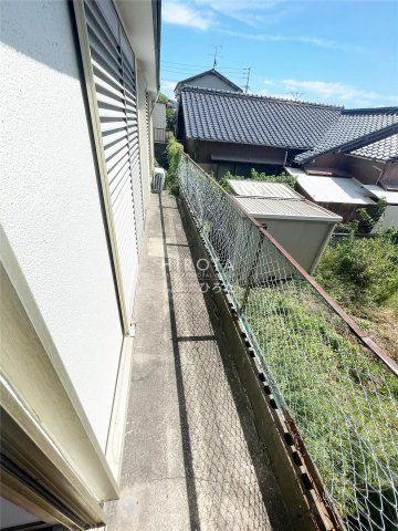 八幡沖田郵便局 (454m)