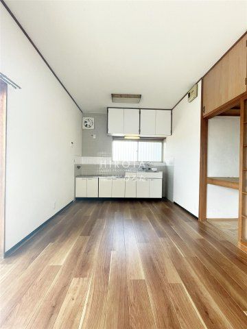 沖田中学校(880m)