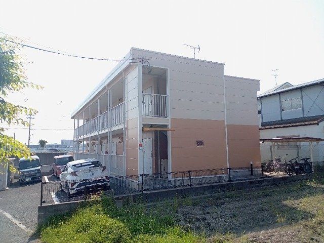レオパレスGREATRIVERの外観画像