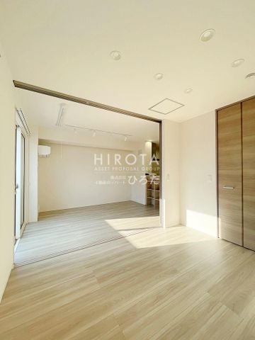 ゲオ北九州葛原店(4540m)