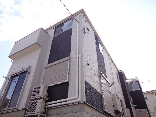 RCスリーレ東十条の外観画像