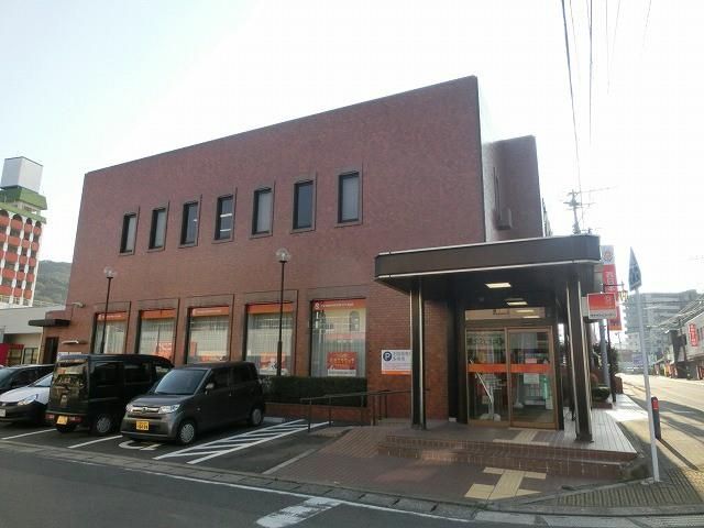 株式会社西日本シティ銀行海老津支店 (160m)