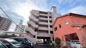 パルロイヤル東古松の外観