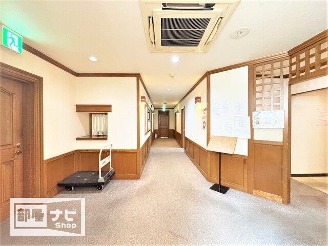 ロビー