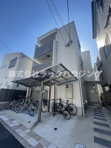 クリエオーレ忍ケ丘の外観画像