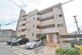 アドヴァンスの外観画像