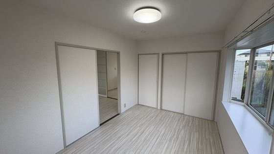 ベッドルーム