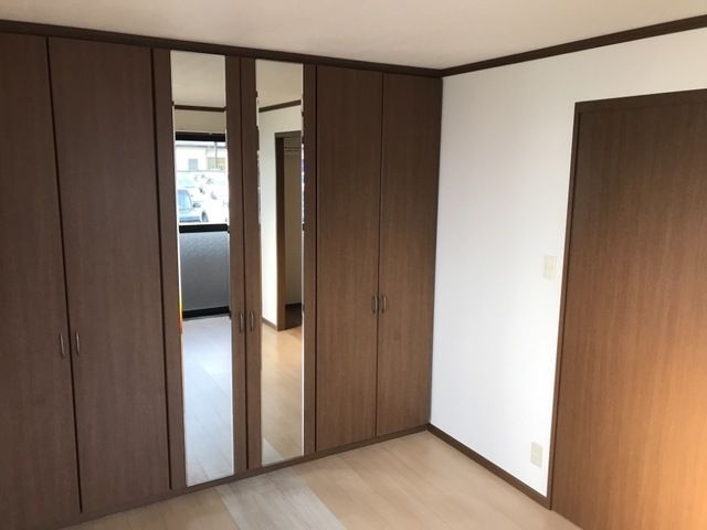 ベッドルーム