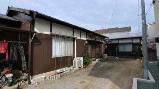 中須賀二丁目上野借家の外観画像