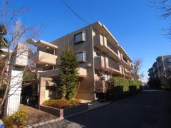 ドルフヤマノウチBの外観画像