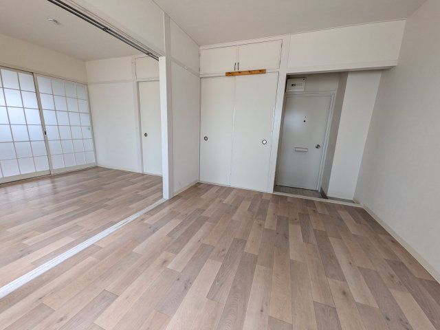 ベッドルーム