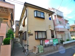クレストアサカⅢの外観画像