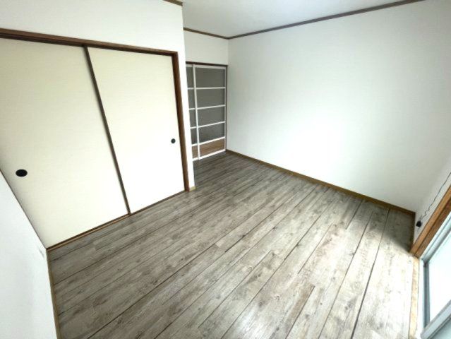 ベッドルーム