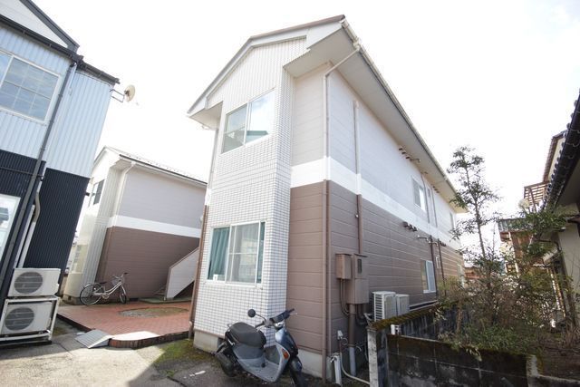 エムテクレヨンⅠの外観画像