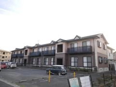 ロイヤルシティ本城の外観画像