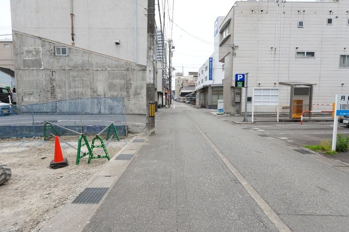 近くに施設あり