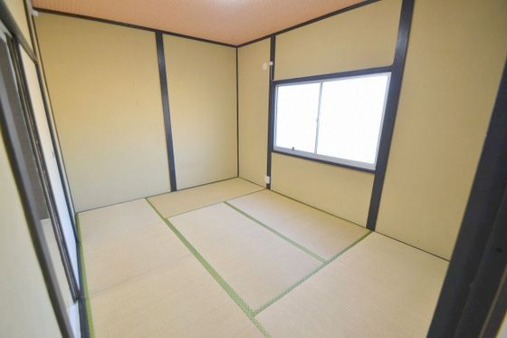 ベッドルーム