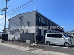 レオパレスダンダンめぐみの外観画像