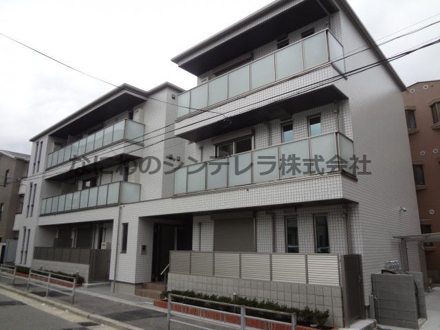 Pure Court Abixの外観画像