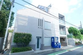 グラントレゾール明大前の外観画像