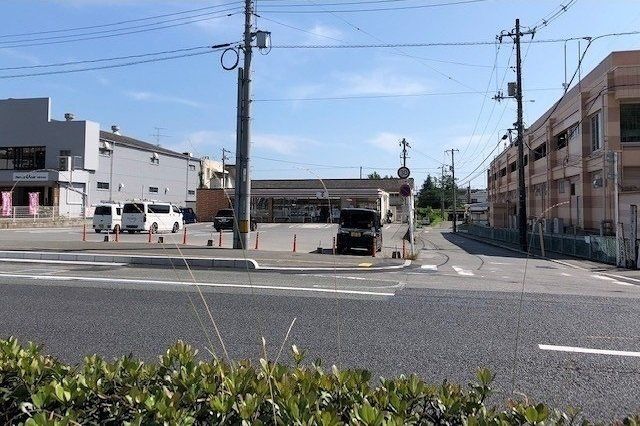 セブンイレブンまで1100m