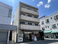 ハウス・ザ・クレストの外観画像