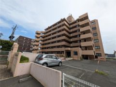 ヴィラIZUMIセントラルの外観画像