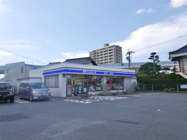 ローソン小倉富士見二丁目店(450m)