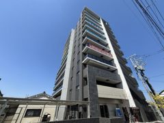 プレサンスロジェ岡山番町の外観画像