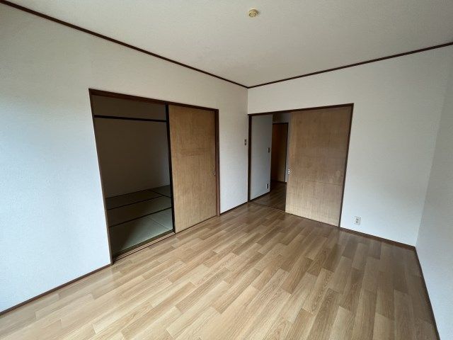 洋室
