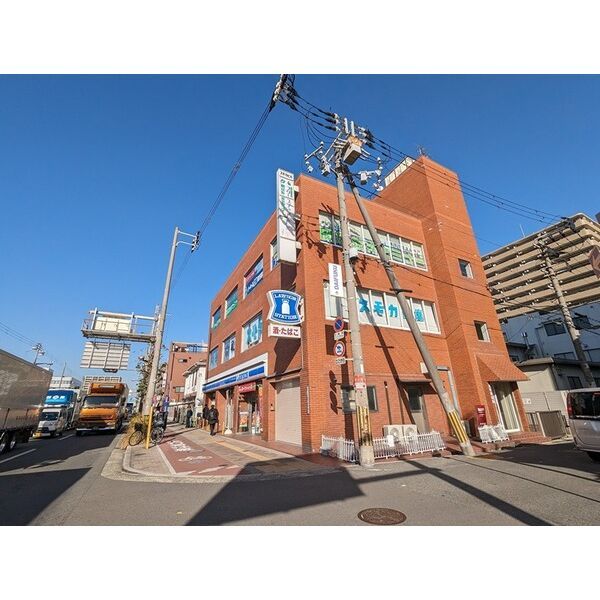 近くに施設あり