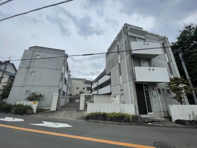 グランカレB棟の外観画像
