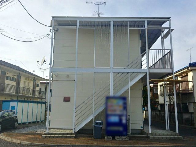 レオパレス緑町の外観画像