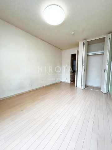 ファミリーマート/小倉北三萩野1丁目店 (164m)