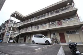 迫本マンションの外観画像