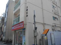 上田ビルの外観画像