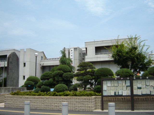 近くに施設あり
