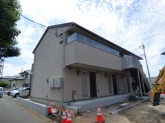 セレーヌ仲町台Bの外観画像
